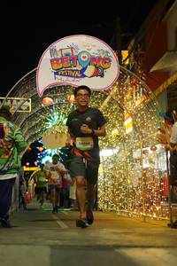 BIB: 50060, 
                            <button type="button" onclick="openModal(21832132)" class="btn btn-primary btn-sm float-right btn-popup" data-toggle="modal" data-target=".modal-high-quality">
                        <i class="fas fa-shopping-cart"></i> Add to Cart
                    </button>
                                            <button type="button" onclick="isThisMe(21832132, true)" class="btn btn-success btn-sm float-right btn-popup btn-isme hidden" data-toggle="tooltip" data-placement="bottom" title="นี่คือรูปของคุณใช่ไหม คลิกที่นี่เพื่อเอาเข้าอัลบั้ม">
                        <i class="fas fa-plus"></i> Add to album
                    </button>
                    <button type="button" onclick="isThisMe(21832132, false)" class="btn btn-warning btn-sm float-right btn-popup btn-isnotme hidden">
                        <i class="fas fa-ban"></i> Remove from album
                    </button>